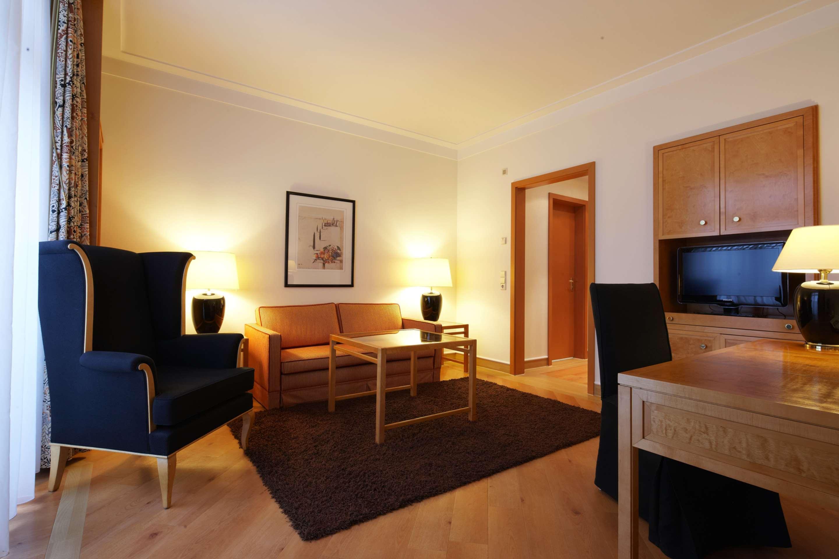 Steigenberger Hotel & Spa Bad Pyrmont Εξωτερικό φωτογραφία A typical apartment