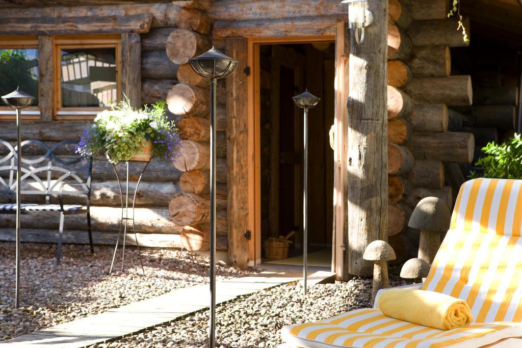 Steigenberger Hotel & Spa Bad Pyrmont Εξωτερικό φωτογραφία Outdoor shower
